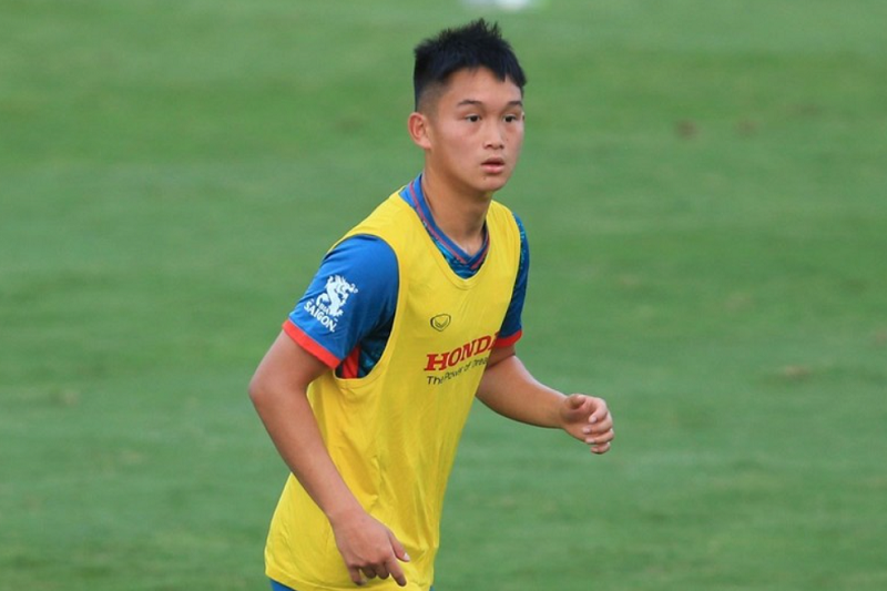 nguyen-an-khanh-khuoc-tu-loi-moi-tu-v-league-tiep-tuc-uu-tien-su-nghiep-tai-chau-au